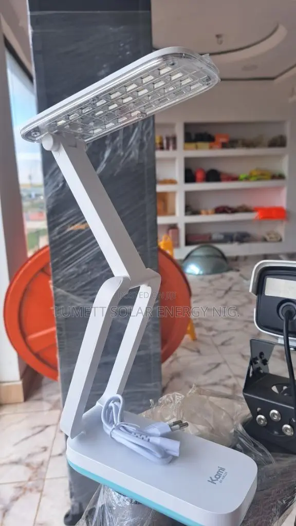 Kami LED Rechargeable Desk Lamp