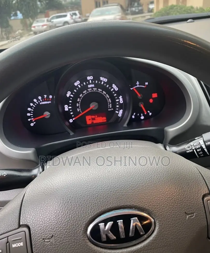 Kia Sportage 2012 Brown