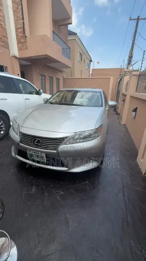 Lexus ES 350 FWD 2013 Silver