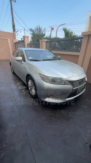 Lexus ES 350 FWD 2013 Silver