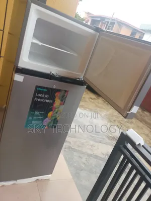 Hisense 205L Frost Refrigerator – Quiet Efficient
