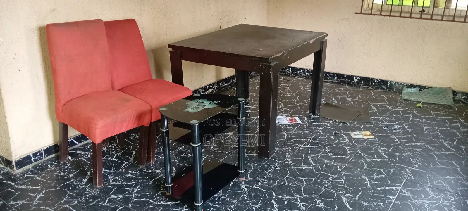 2 Dining Chairs Table Available in Ajah for Sale