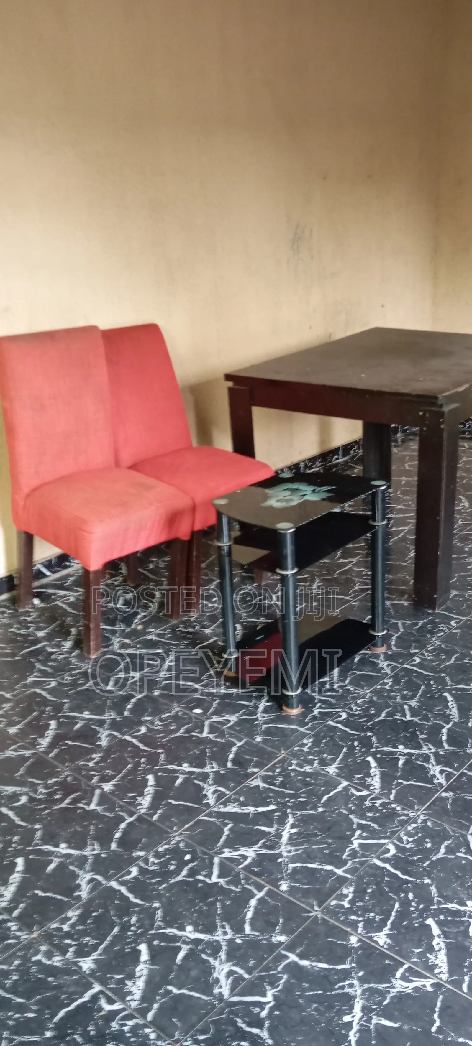 2 Dining Chairs Table Available in Ajah for Sale