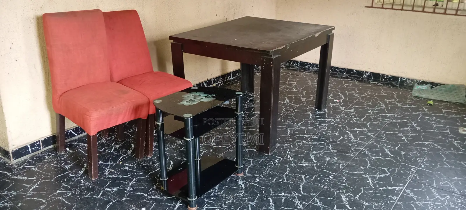 2 Dining Chairs Table Available in Ajah for Sale