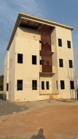 4bdrm Duplex in Wuye for sale