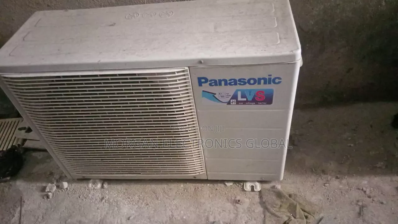Panasonic Standing AC 2.5HP