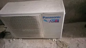Panasonic Standing AC 2.5HP