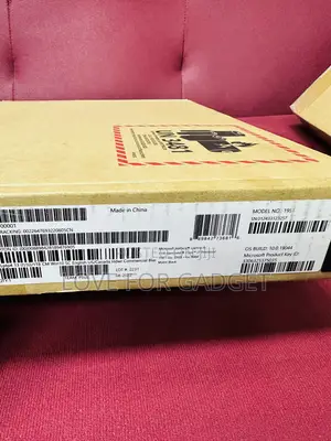 New Laptop Microsoft Surface Laptop 4 32GB Intel Core i7 SSD 1T