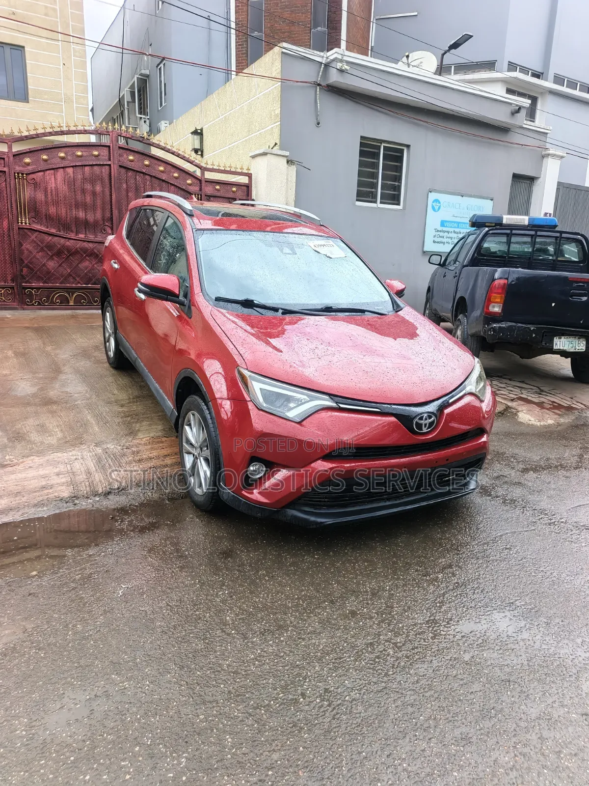 Toyota RAV4 2017 Red