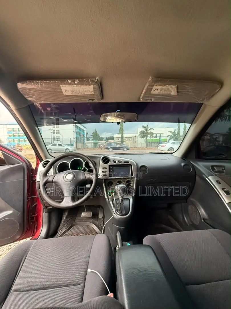 Pontiac Vibe Automatic 2004 Red