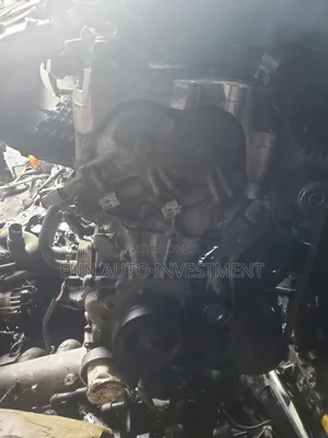 2015 Nissan Rogue and Xtrail
