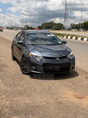 Toyota Corolla S 4dr Sedan (1.8L 4cyl CVT) 2014 Gray