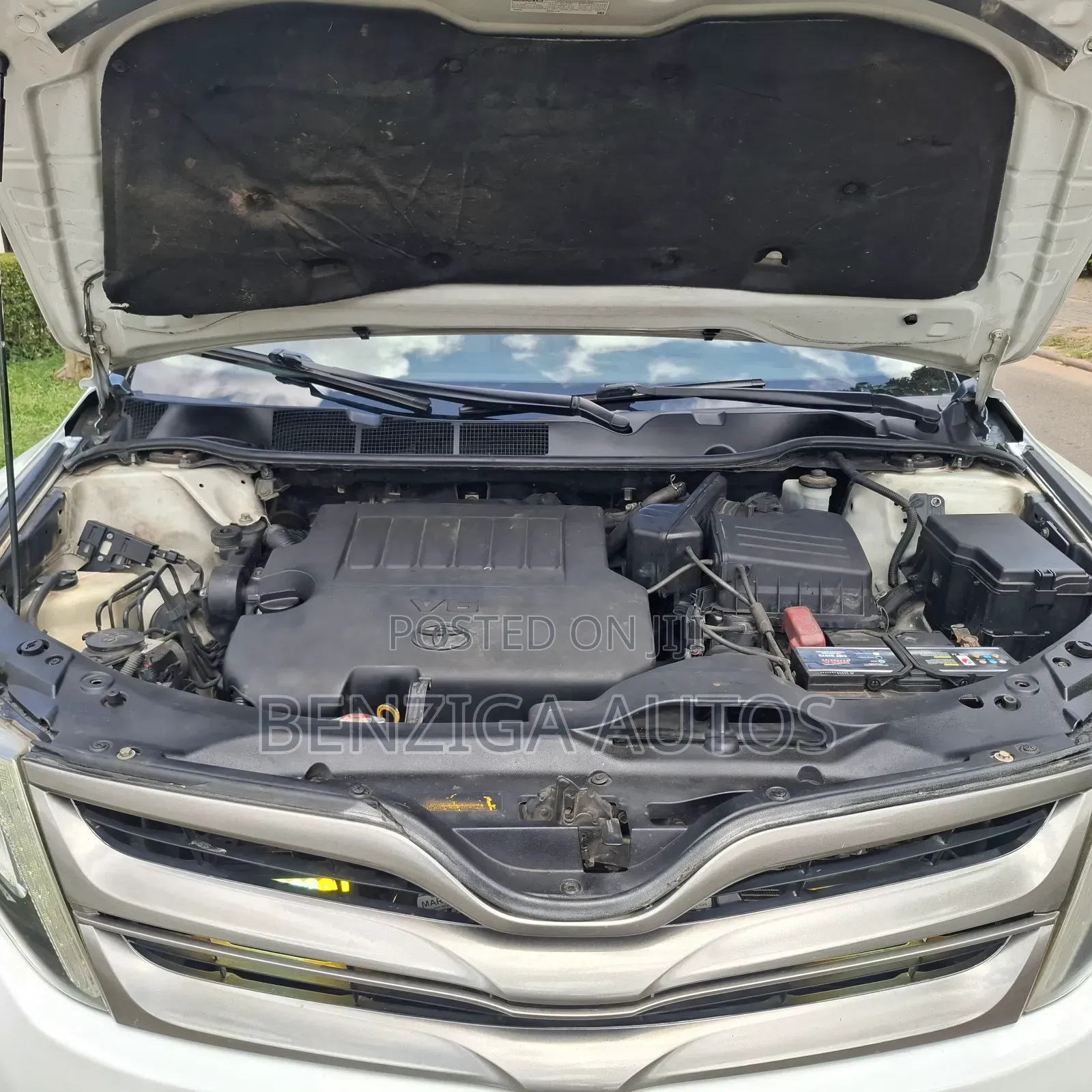 Toyota Venza 2012 White