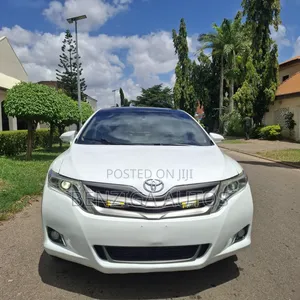 Toyota Venza 2012 White