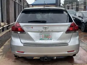 Toyota Venza 2013 Silver