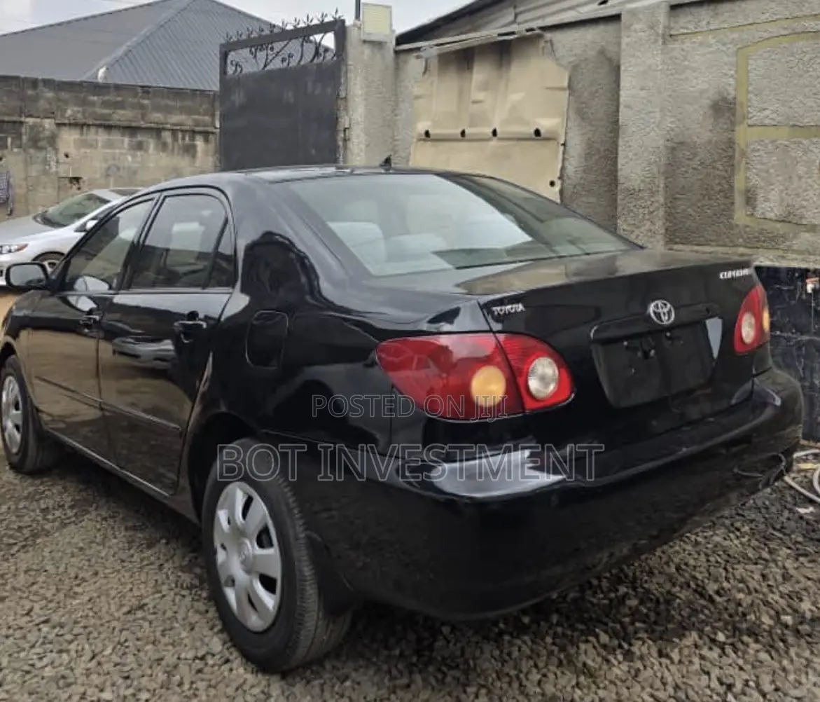 Toyota Corolla LE 2006 Black