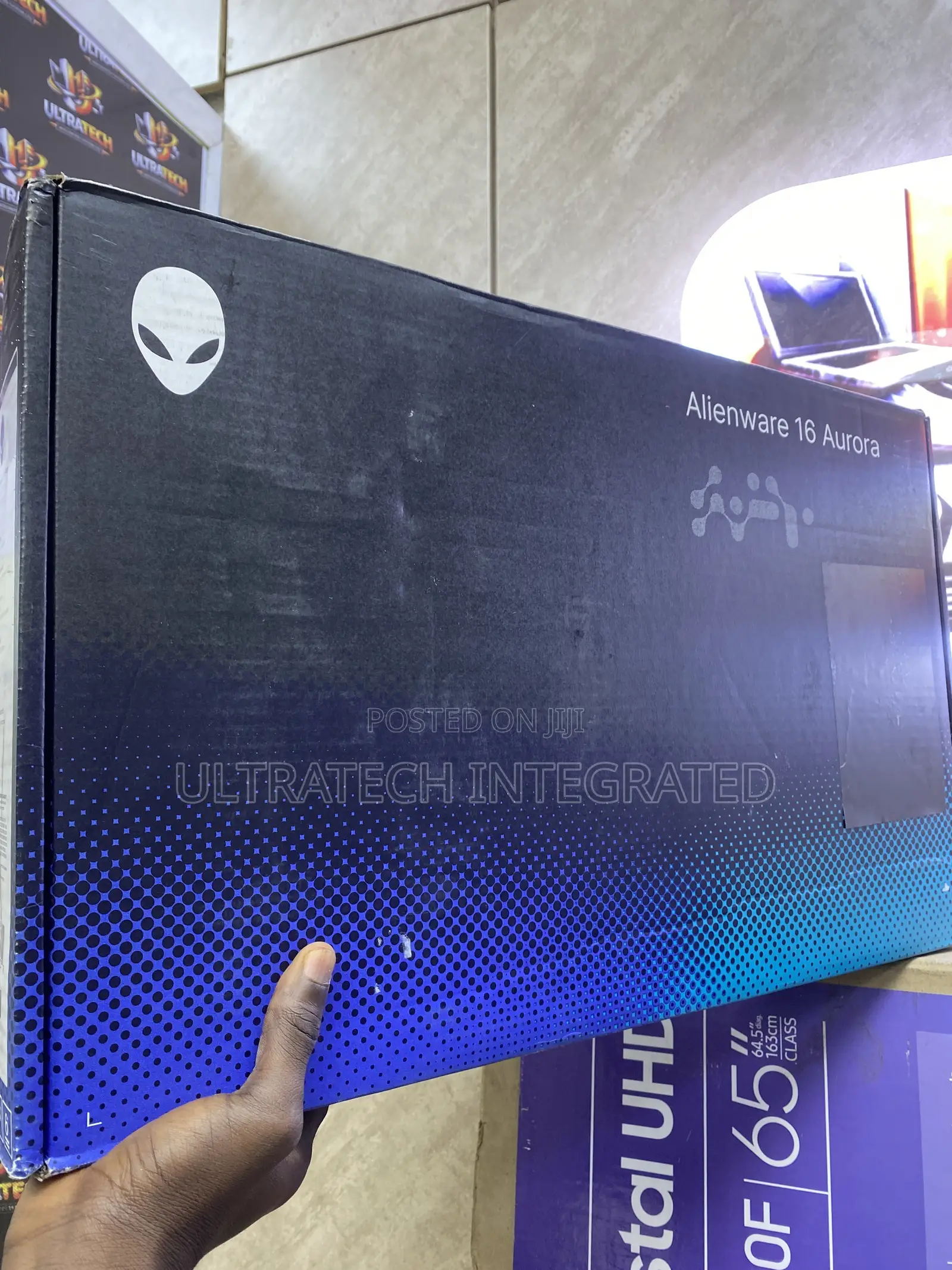 New Laptop Alienware 16 Aurora 16GB Intel Core Ultra 9 SSD 1T