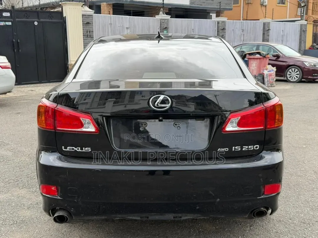 Lexus IS 2009 Black