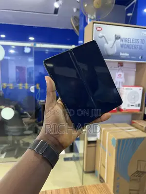 Samsung Galaxy Z Fold 3 256 GB Black