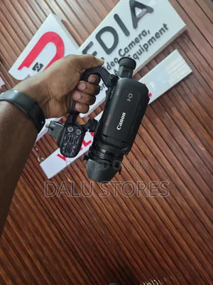 Canon XA11 Compact Full HD Camcorder With HDMI and Composite Output