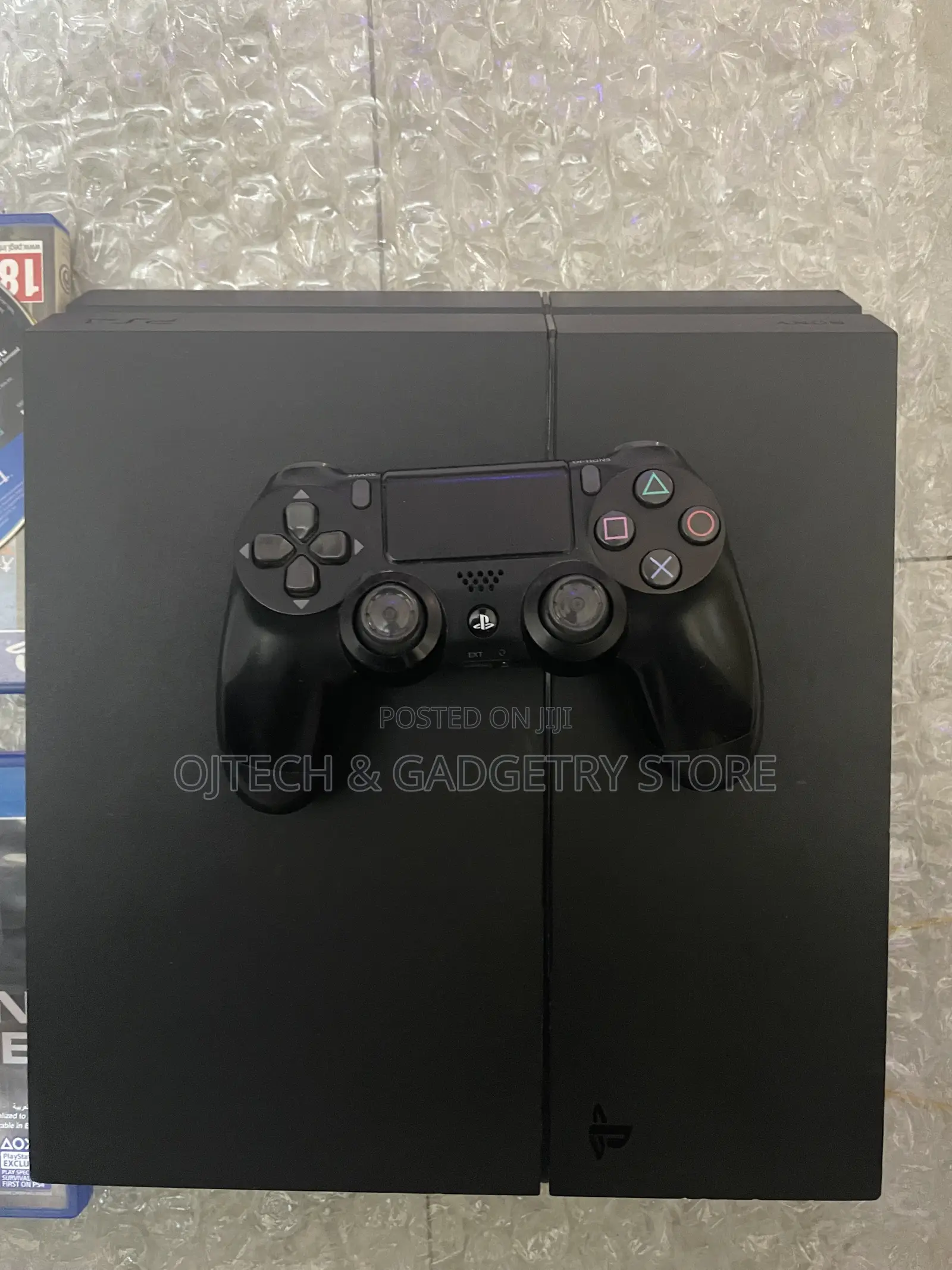 PS4 Console Plus 4 Games