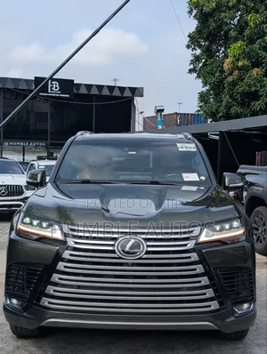 Lexus LX 600 2022 Green