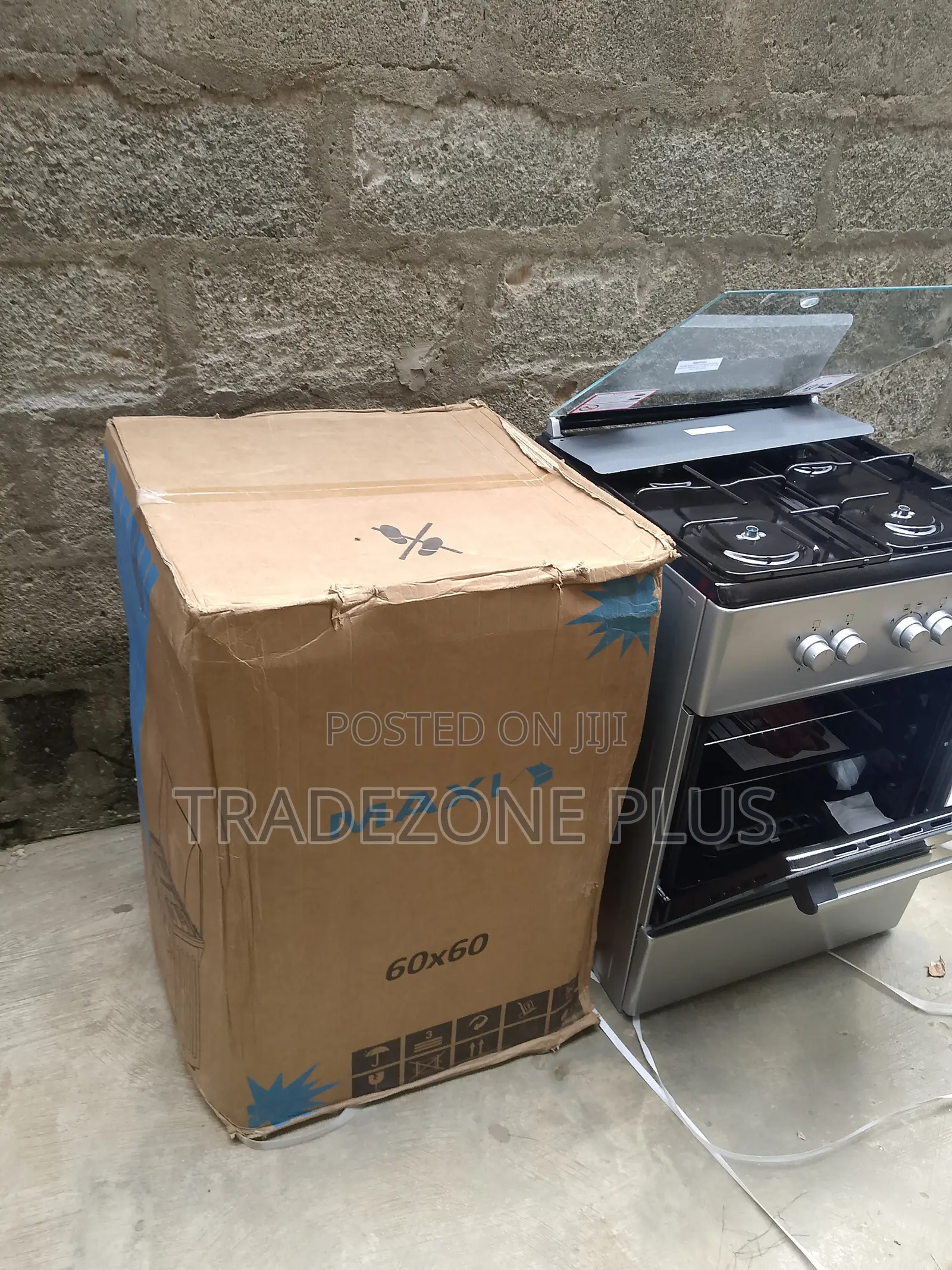 4-Burner Maxi Standing Cooker – Great Kitchen Addition