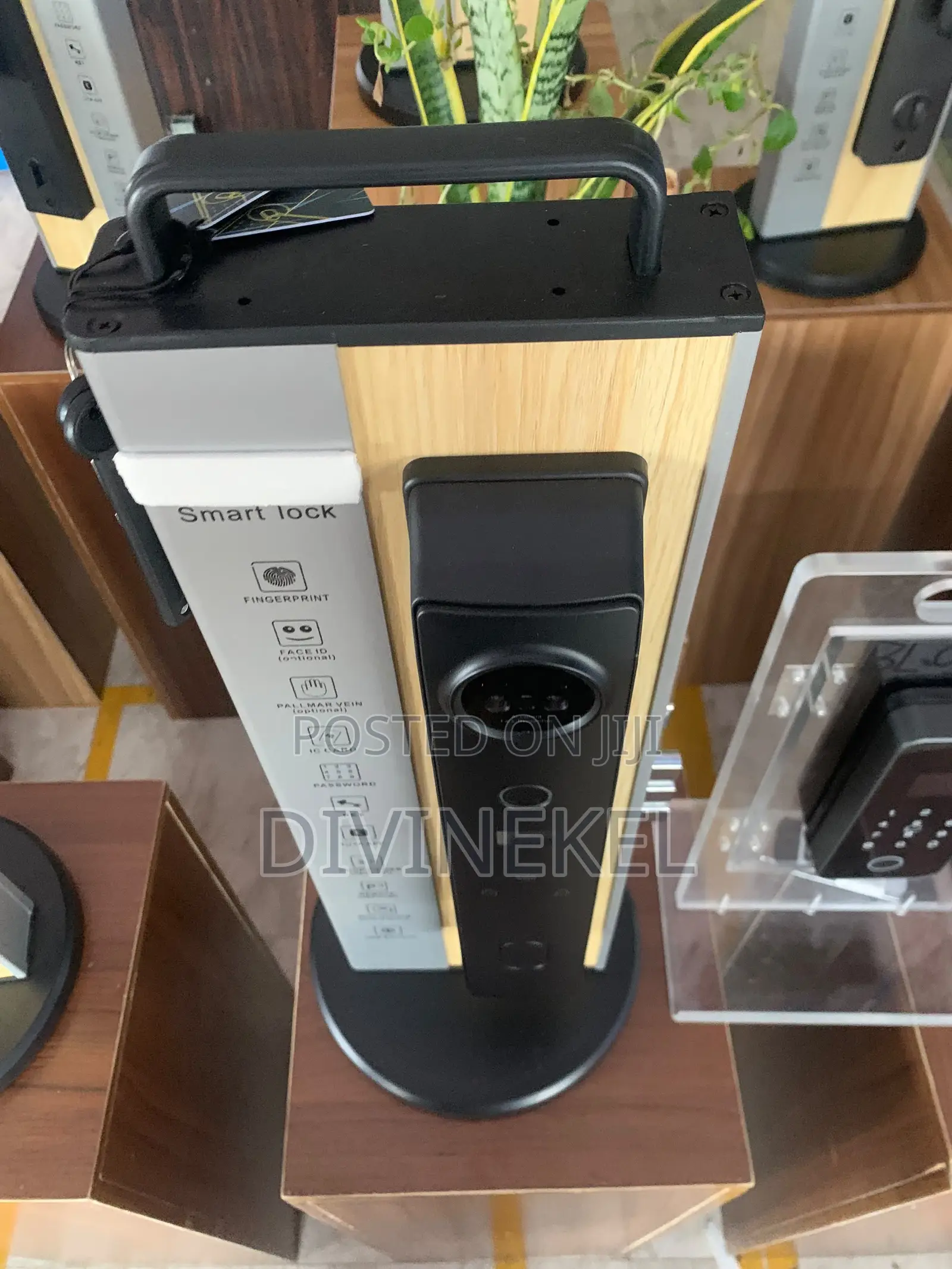Tuya Lock for Door