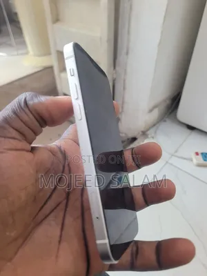 Apple iPhone 12 64 GB White