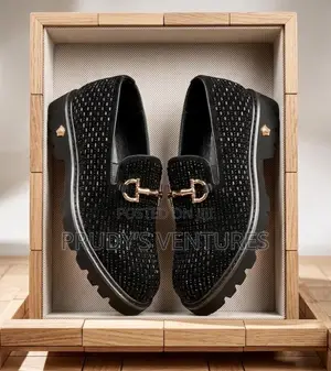 Fully Boxed Mens High Quality Versace Shoe