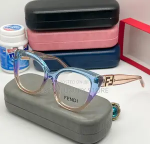High Quality Luxury Fendi Female Glasses