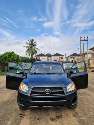 Toyota RAV4 2010 Teal