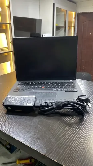 Laptop Lenovo ThinkPad T14 G1 16GB Intel Core i5 SSD 256GB