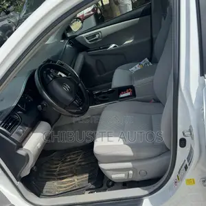 Toyota Camry 2016 White