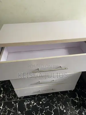 Stand Alone Drawer