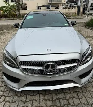 Mercedes-Benz C400 2016 Gray