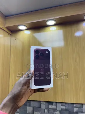 New Apple iPhone 18 Pro 256 GB Red
