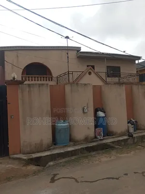 3bdrm Block of Flats in Mini Estate, Abule Egba for sale