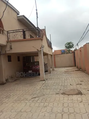 3bdrm Block of Flats in Mini Estate, Abule Egba for sale