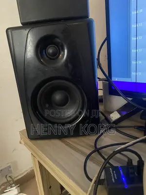 Studi Speakers