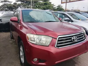 Toyota Highlander 2010 Red
