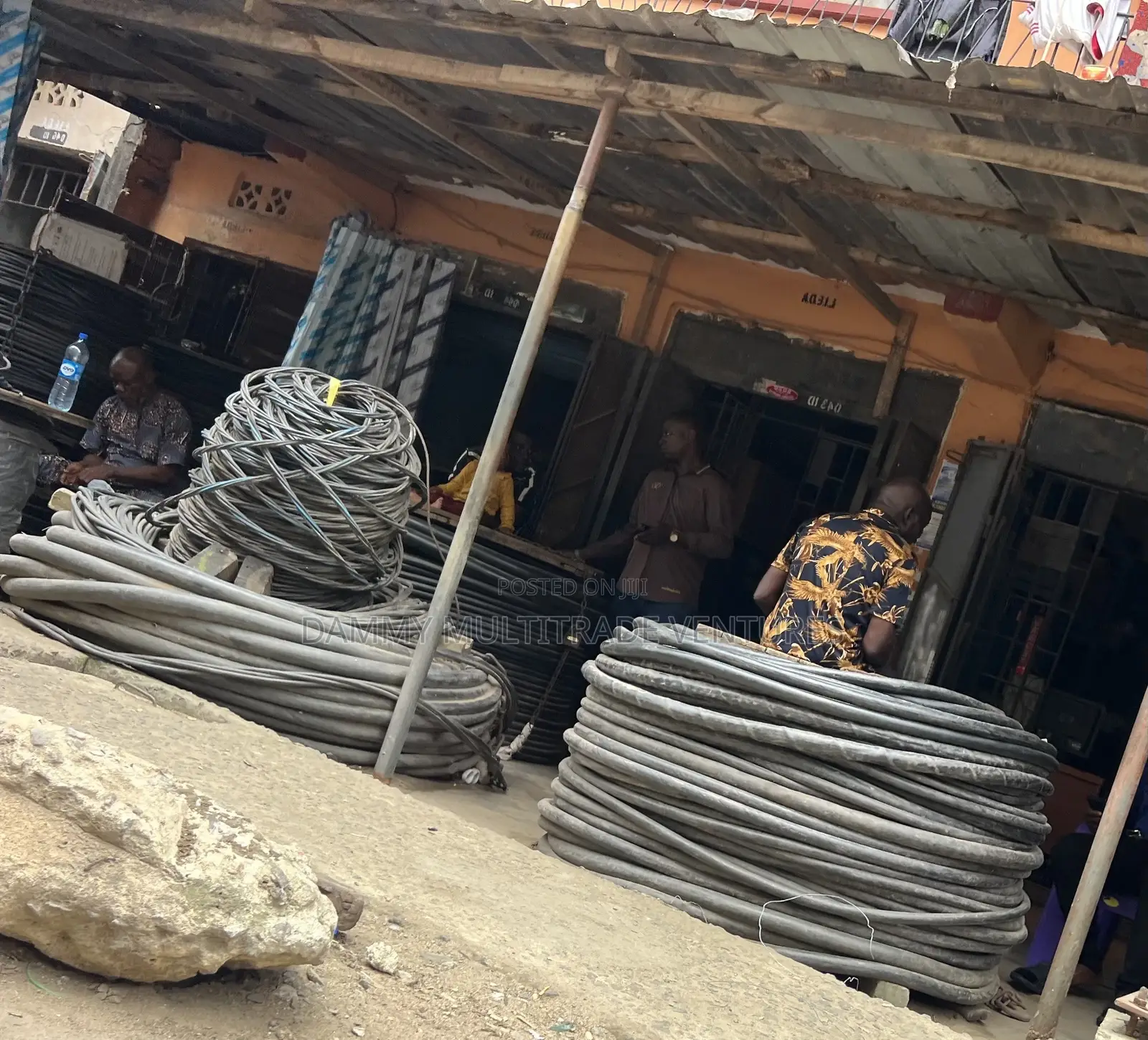 Black Electrical Flexible Cables