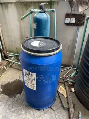 Storage Drum With Lids