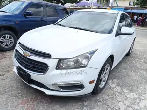 Chevrolet Cruze 2015 White