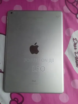 Apple iPad 10.2 (2021) 64 GB Silver