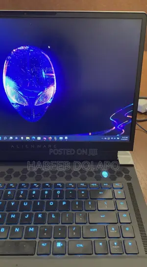 Laptop Alienware M16 R1 32GB Intel Core i7 SSD 1T