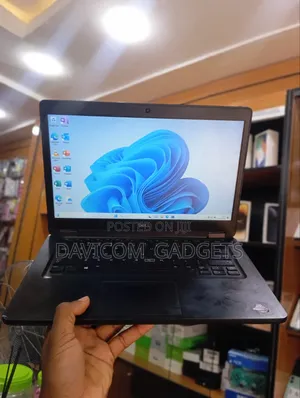 Laptop Dell Latitude 5490 8GB Intel Core i5 HDD 256GB