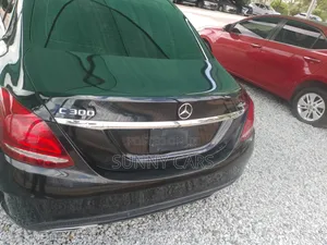 Mercedes-Benz C300 Sport 4Matic Sedan AWD (2.0L 4cyl 7A) 2017 Black