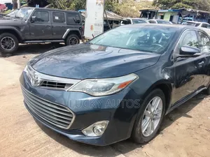 Toyota Avalon 2016 Blue