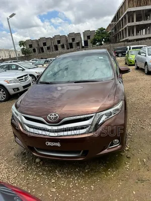 Toyota Venza XLE 2015 Brown